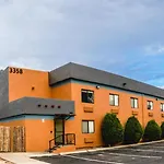 Coyote South Hotel 3*