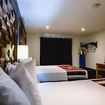 Hotel Coyote South 3*