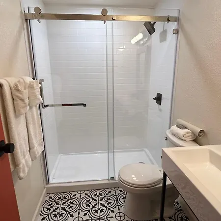 Coyote South 3* Santa Fe