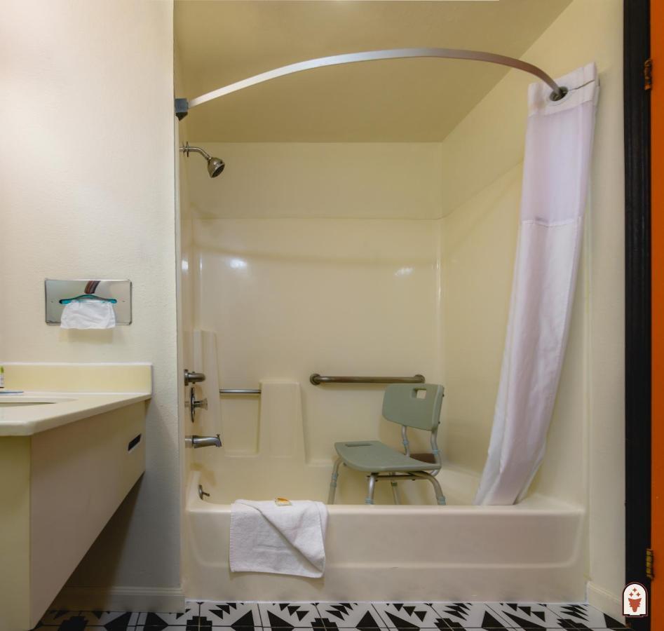 Coyote South 3* Santa Fé