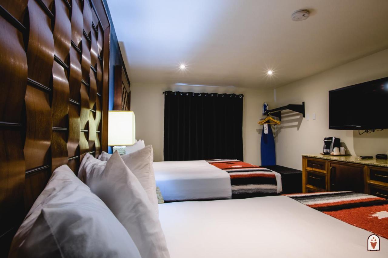 Hotel Coyote South 3*